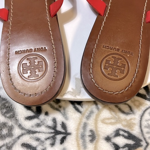 Tory Burch Masaai Red Monogram Flat Thong Patent Saffiano Size 9M final sale - Picture 5 of 11